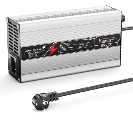 Lader Peugeot e-Streetzone