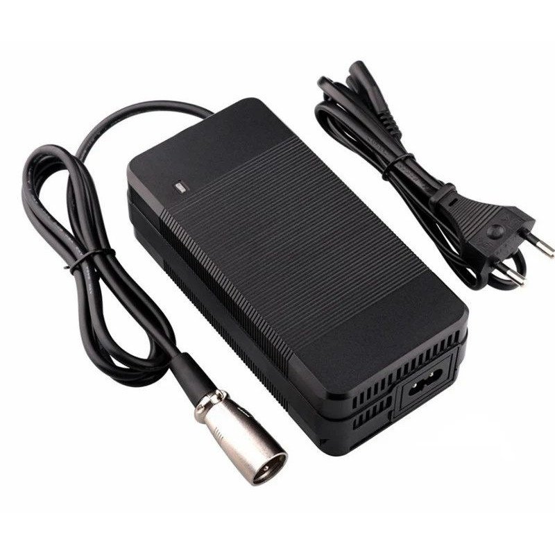 Chargeur intelligent pour scooter électrique à 3 ou 4 roues